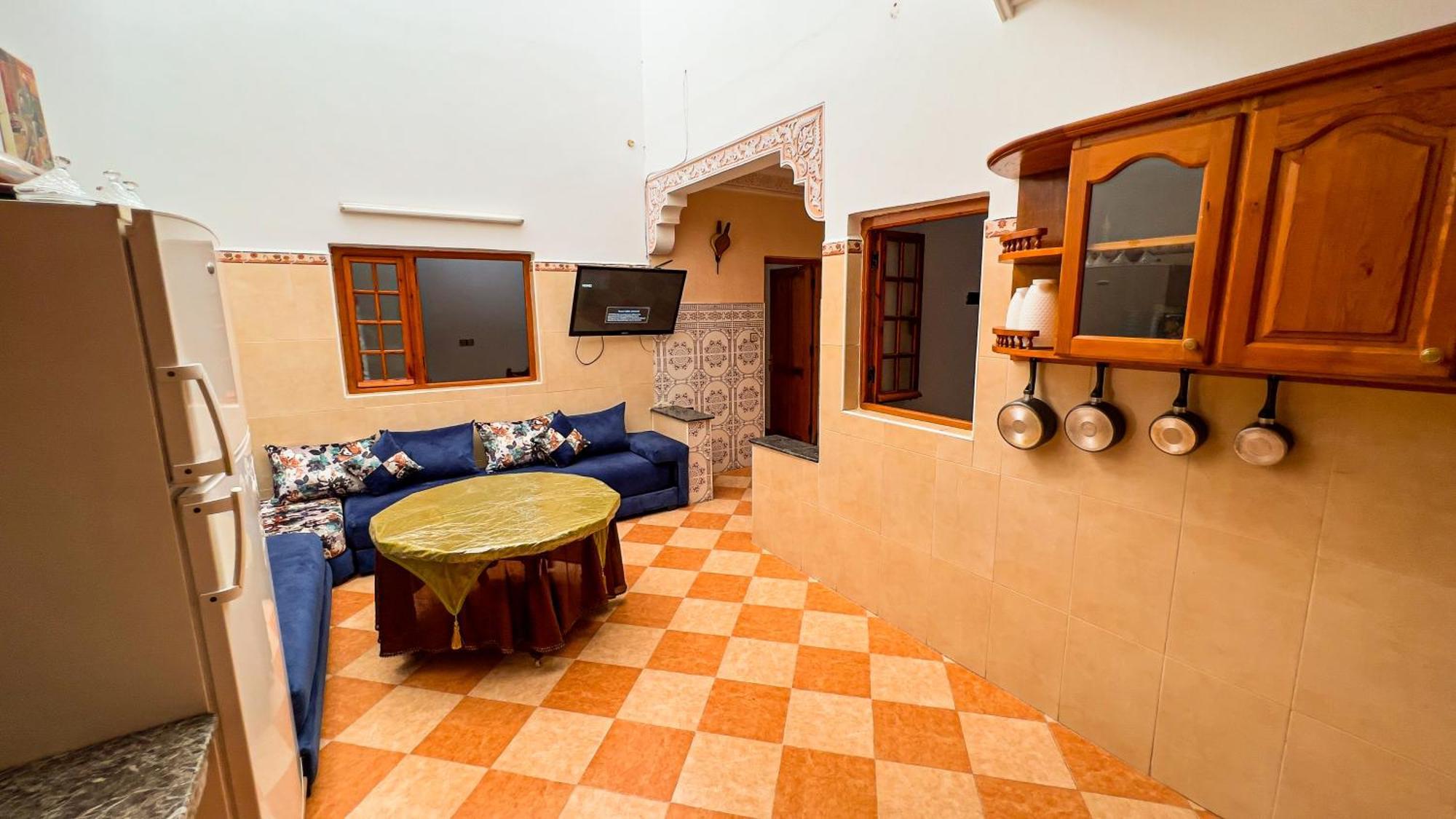 Dar Haut De Gamme Et A Un Prix Imaginaire Hostcom For Families Only Ουζντά Εξωτερικό φωτογραφία