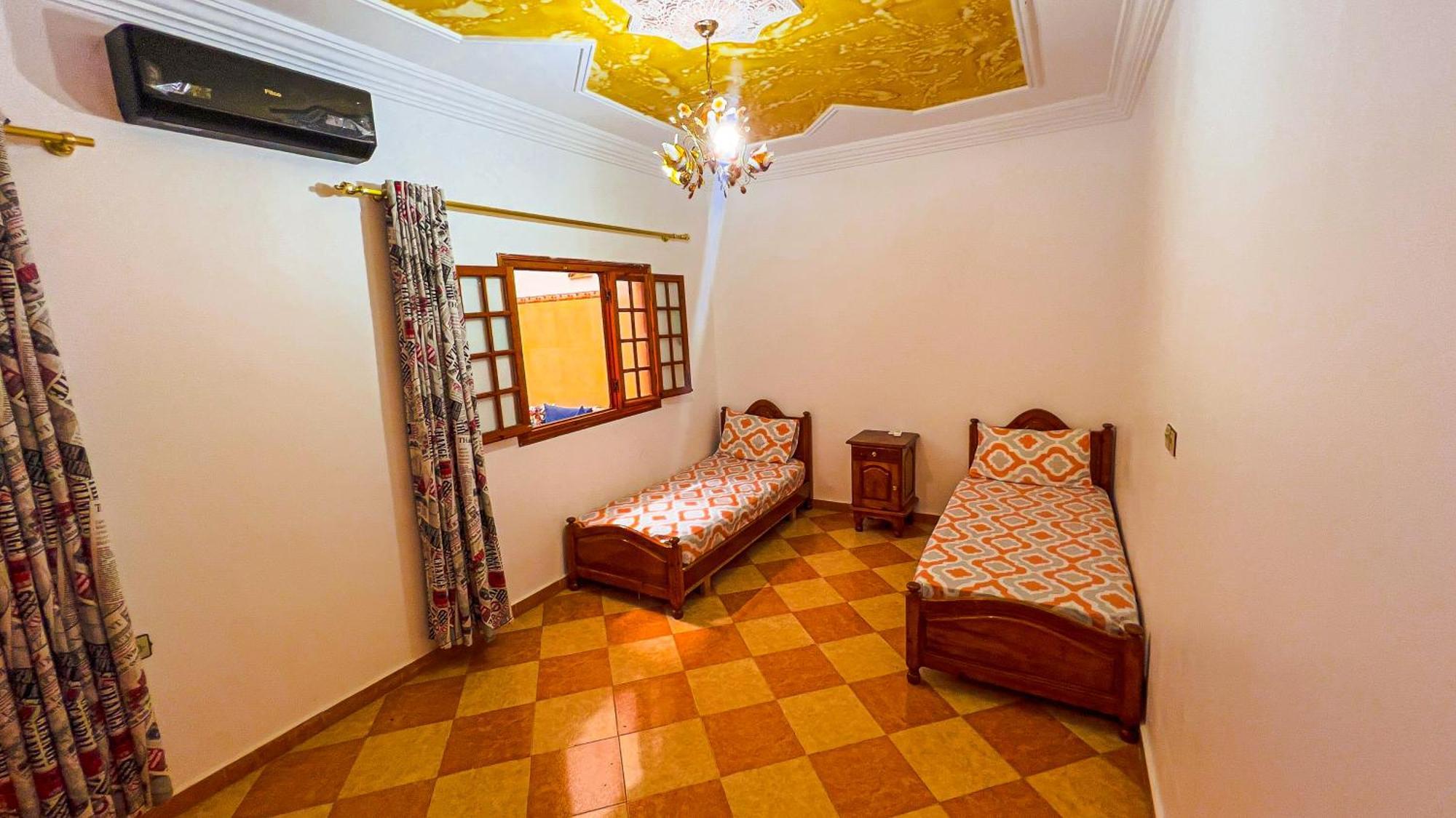 Dar Haut De Gamme Et A Un Prix Imaginaire Hostcom For Families Only Ουζντά Εξωτερικό φωτογραφία